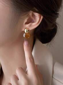 2pcs Vintage Amber-Color Resin Alloy Ear Studs, Suitable For Women's Daily Wear Jewelry, Christmas Gift, Holiday Gift, Singles Party Gift