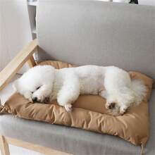 Comfortable All Season Pet Mat Suitable For Cats & Dogs - Thick, Warm Nest Bed, Geometric Rectangle Shape, With Strap Option, Fit For Small/Medium Breeds