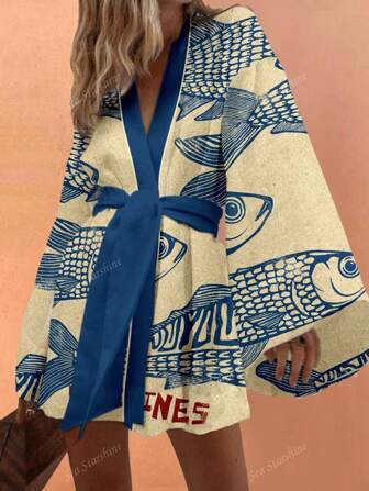 Robe d'été bohème décontractée, vacances, plage. Femmes. Cardigan à manches longues avec imprimé tropical de poisson et de lettre. Version robe courte. Tenue de brunch pour femmes. Les motifs sont aléatoires et chacun est unique