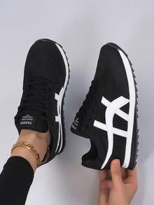 2025 Autunno Scarpe casual da donna stile retrò con punta tonda e lacci, suola morbida e confortevole, sneaker traspiranti e versatili per uso quotidiano, running, estate