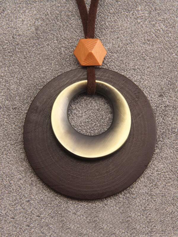 1 pieza Collar colgante de madera circular hueca minimalista, aro redondo de aleación de bronce, collar con cuerda estilizada y cuentas de madera, regalo para novio/novia