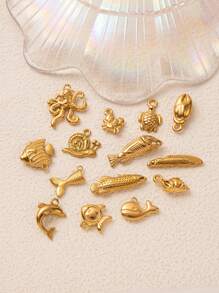 1Pc Beach Vacation Style Marine Creatures Series Mermaid Tail Goldfish Golden Dragon Fish Sea Turtle Conch Whale Octopus Crab Shaped Stainless Steel Material Pendant, DIY Necklace Bracelet Earrings Keychain Bag Chain Accessories, Electroplated 18K Gold, Waterproof And Sweat Proof, Women's Jewelry, Women's Accessories, Gifts For Wives, Mothers, Girlfriends