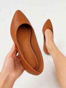 Pointed Toe Women's Pumps - Camel - View 3