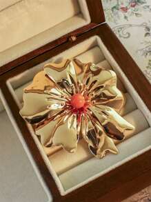 1pc Elegant Metal Flower Brooch With Faux Pearl Center, Fashionable & Sexy, Suitable For Formal Events Or Everyday Wear
