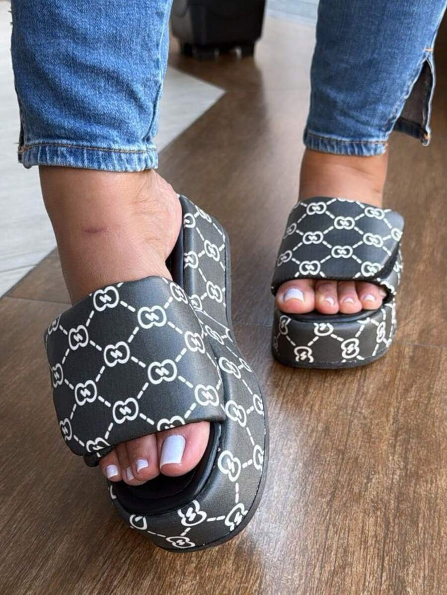 Women's Clog Sandal With Adjustable Closure Luxury Fashion - 黑色 - 查看 1