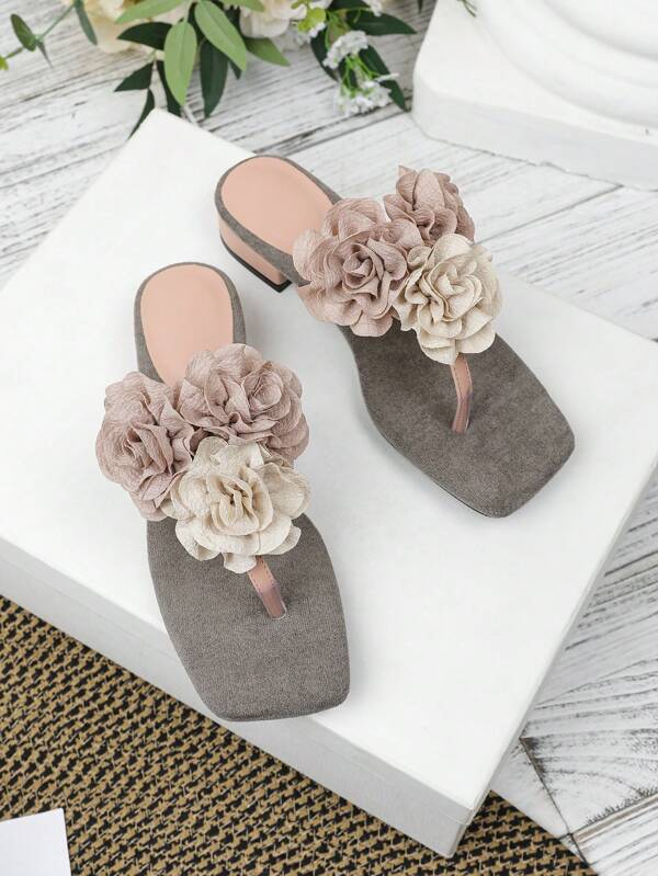 Women's Flat Slide Sandals, 2025 Spring/Summer New Style,Versatile Soft Bottom Anti-Slip, Beach Sandals,Roman Style,Large Size Women Shoes