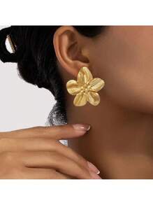 Large Textured Gold Tone Flower Stud Earrings For Women, Bold Sculpted Five-Petal Floral Design, Unique Hammered Brushed Finish, Lightweight Statement Jewelry For All-Day Or Evening Wear, Ideal For Weddings, Parties, Cocktail Events, Fashion Outfits, Special Occasions, Secure Post Backs, Eye-Catching Accessory, Gift For Women Who Love Glamorous, Bold, And Contemporary Style