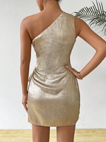 Metallic Shiny Sleeveless Ruffle Hem Bodycon Mini Sexy Luxury Fitted Christmas New Year Party Dress For Women