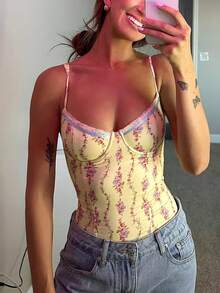 Women Floral Printed Tie Strap Tank Tops Y2K Fairycore V Neck Slim Cami Tops Cute Lace Trim Crop Tops Camisole For Summer Going Out Clothes - 黃色 - 查看 1