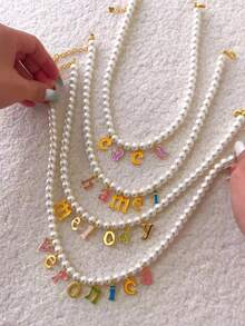 1pc Rainbow Pearl Candy Cute Alphabet Initial DIY Necklace, Customized Simple Letter Name Necklaces Jewelry, Stainless Steel MAMA Pendant Necklace, Fashionable, Autumn Style, Minimalist, Casual, Vintage, Personalized, Unique Gift For Girlfriend, Mom, Family, Friends, Daughter, Anniversary, Valentine's Day, Mother's Day, Birthday, Graduation, Daily Wear, Wedding, Prom