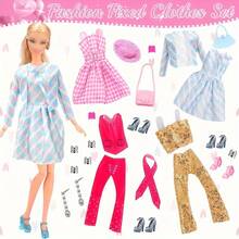 20件套11.81英寸/11.82英寸娃娃衣服套装，随机款式，包含3条连衣裙、2件上衣、2条裤子、10双鞋子、3个包包，是圣诞节、生日的绝佳礼物，不含娃娃。 - 彩色 - 查看 4