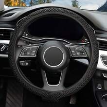 Elastic Stretch Steering Wheel CoverWarm In Winter And Cool In Summer Universal 15 Inch Microfiber Breathable Ice Silk AntiSlip Odorless Easy Carry Black
