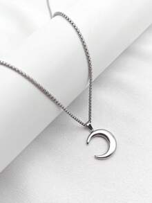 1pc Gold Stainless Steel Moon Pendant Necklace, Large Crescent Shape Hammered Design - Silver - View 2
