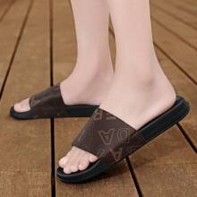 Men's Slippers, Fashionable Slippers With Special Letter Design, Soft EVA Flat Non-Slip House Slippers, Men's Summer Beach Slippers, Super Comfortable Non-Slip Men's Casual Slippers, Very Suitable For Daily Wear