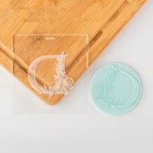A-Z 26 Letter Cookie DIY Printing Embossing Mold Acrylic Alphabet Capitalize Name Embosser Fondant Stamp Wedding Cake Decor Biscuits Cake Baking Tool Accessories For Birthday Bridal Shower Wedding Party Favor Supplies