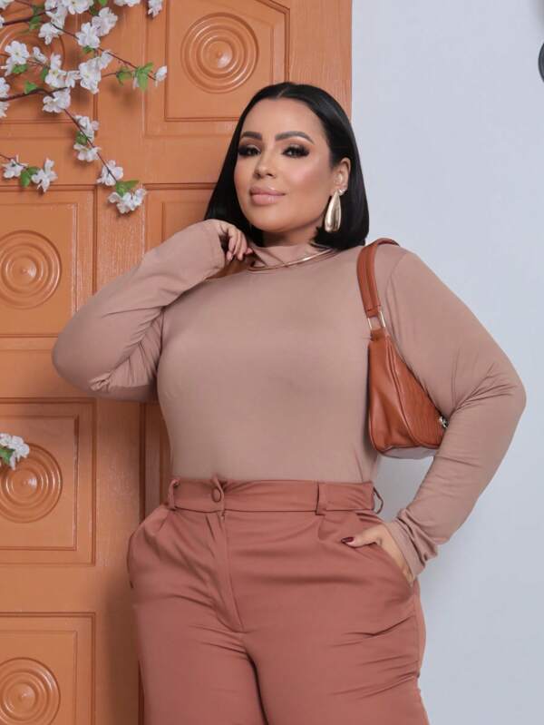 BLUSA CACHARREL PLUS GOLA ALTA PRETA SEGUNDA PELE FRIO MANGA LONGA OUTONO 2025  Simples    Casual  elegante