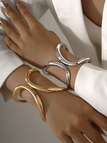 1pc Minimalist Hollow Out Chunky Jewelry, Asymmetric Geometric Design, Suitable For Casual, Party, Evening Events - Symmetrical Hollow Model - View 18