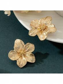 Large Textured Gold Tone Flower Stud Earrings For Women, Bold Sculpted Five-Petal Floral Design, Unique Hammered Brushed Finish, Lightweight Statement Jewelry For All-Day Or Evening Wear, Ideal For Weddings, Parties, Cocktail Events, Fashion Outfits, Special Occasions, Secure Post Backs, Eye-Catching Accessory, Gift For Women Who Love Glamorous, Bold, And Contemporary Style