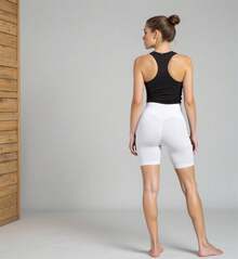 XHIA  Sport Studio 1 pieza Pantalones cortos deportivos sin costuras de cintura alta, apropiados para yoga y pantalones cortos de ciclista - Blanco - Ver 4