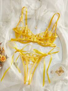 ROMWE Kawaii Style Dream 女士性感黄色花卉刺绣内衣套装，薄纱文胸和丁字裤，浪漫甜美氛围超薄文胸 - 黃色 - 查看 2