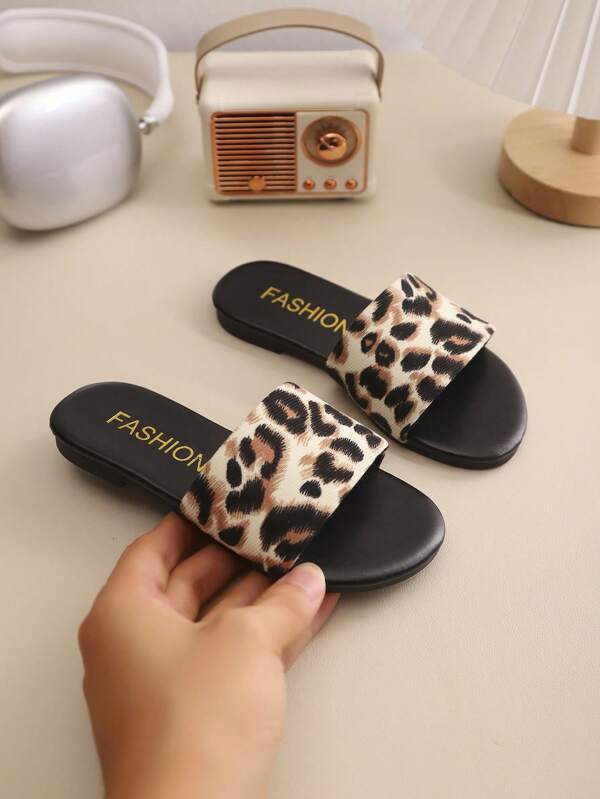 1 Pair Girls' Leopard Print Personalized Design Sandals, Soft & Comfortable, Spring/Summer Casual Beach Slippers