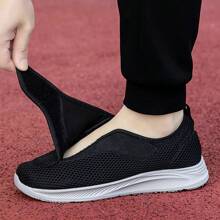 Comfortable Unisex Casual Sports Shoes With Adjustable Soft Sole, Suitable For Wide Or Swollen Feet