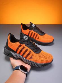 Men's Low-Top Sneakers, Casual Shoes, Running Shoes, Walking Shoes, Mesh Breathable Athletic Trainers, Tennis Shoes