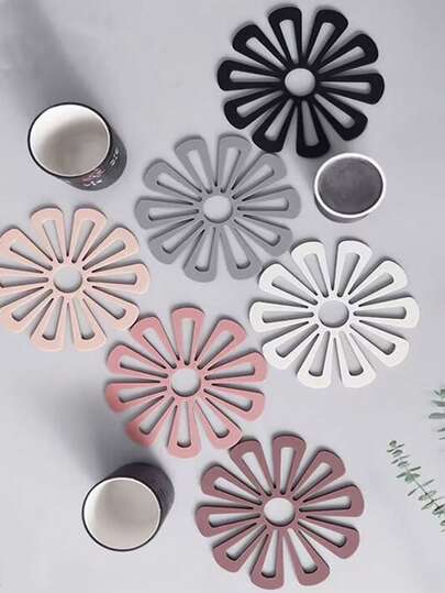 1/4/6/8个装硅胶花形耐热杯垫，纯色杯垫，防滑餐垫，厨房用品（不适用于非常热的菜肴）