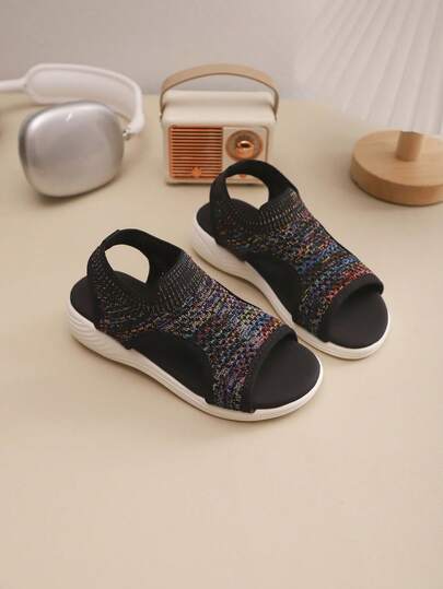 女童运动凉鞋，夏季新款圆头编织一体式，多色设计，防滑，时尚，儿童平底沙滩凉鞋