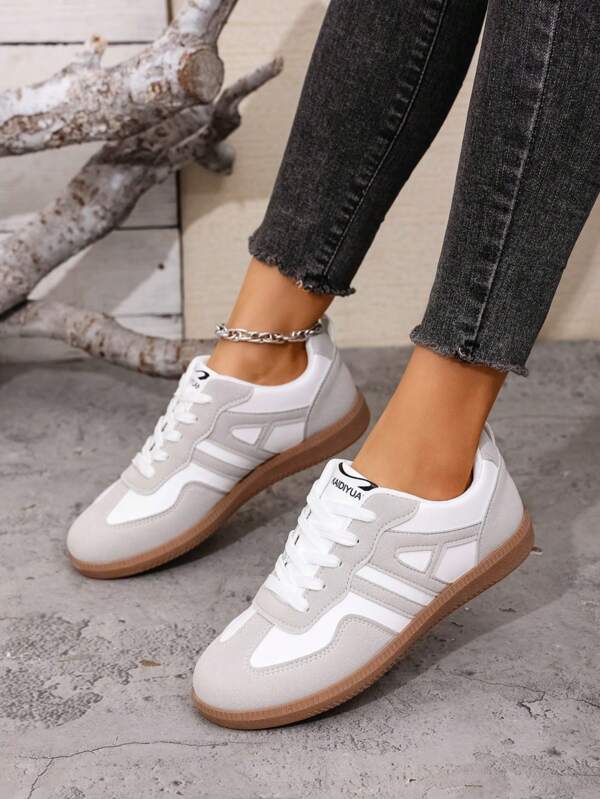 Women's White Sneakers, Casual Thick-Sole Canvas Shoes, Anti-Slip Platform Leather Student Shoes