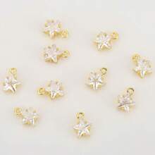5 Pieces DIY Star Zirconia Pendants, Copper Plated With 18K Available In Gold And Silver Options, Cute Bear Accessory For Making Earrings, Necklaces, Bracelets, Anklets, Can Be Worn Daily Or Given As A Gift To Friends.