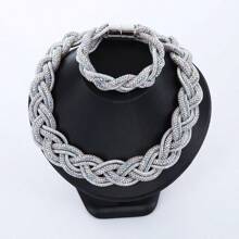 Nouveau set de collier et bracelet européen et américain, bijou tressé magnétique fait main minimaliste et luxueux, élégant et polyvalent