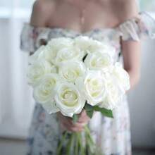 1 pièce/5 pièces/10 pièces/12 pièces Bouquet de fleurs de rose en soie artificielle avec longues tiges, décoration réaliste pour la maison, le mariage, la fête, la Saint-Valentin, l'anniversaire, les cadeaux de remise de diplôme, style bohème, grandes et petites roses, décoration d'atmosphère