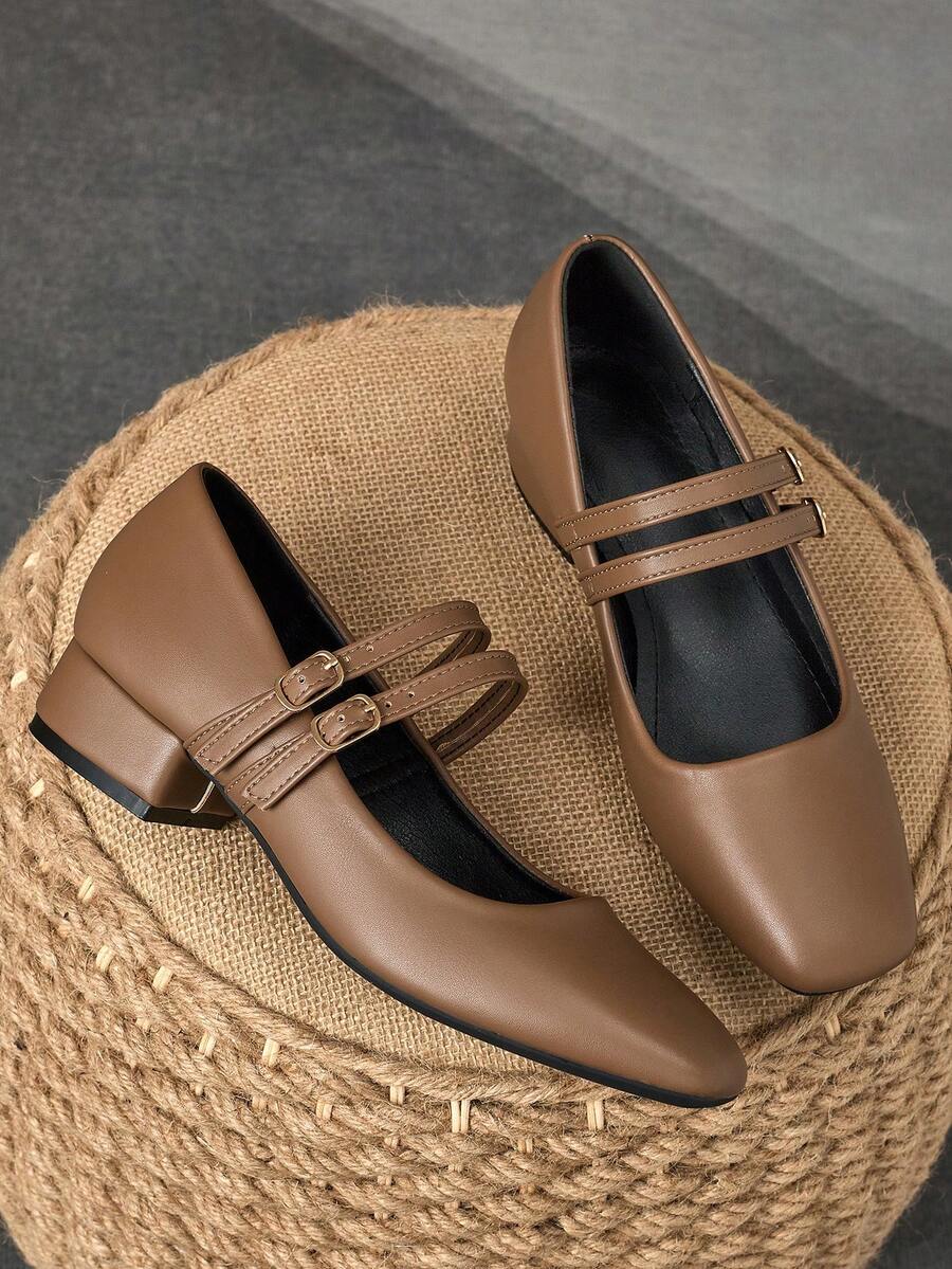 MonaNise 女士 3 厘米布面高跟经典玛丽珍平底鞋，黑色、藏青色、咖啡色、酒红色，适合所有季节的百搭休闲鞋 - 卡其色 - 查看 1