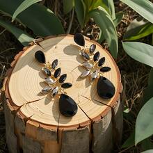 Simple & Versatile Women's Drop Shaped Pendant Earrings With Synthetic Gemstones, Creative Design Jewelry, Gift For Party, Festival Commemoration, Matching - Black - View 1