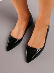 Flat Classic Ballerinas With Pointed Toe - Black - View 2