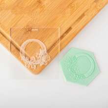 A-Z 26 Letter Cookie DIY Printing Embossing Mold Acrylic Alphabet Capitalize Name Embosser Fondant Stamp Wedding Cake Decor Biscuits Cake Baking Tool Accessories For Birthday Bridal Shower Wedding Party Favor Supplies