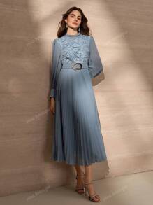 Elegant & Luxurious Water-Soluble Lace Patchwork Flowing Chiffon Dress For Women, With Frilly Stand Collar, Long Sleeves, Ruched Hemline, Leather Belt Decor, Luxury