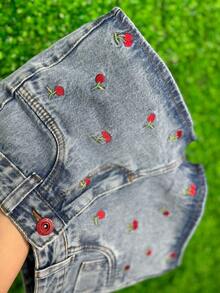 Women's High Waist Jean Shorts I With Cherry Embroidery I Hem I 100% Cotton I Marbled Wash - 大理石紋 - 查看 5