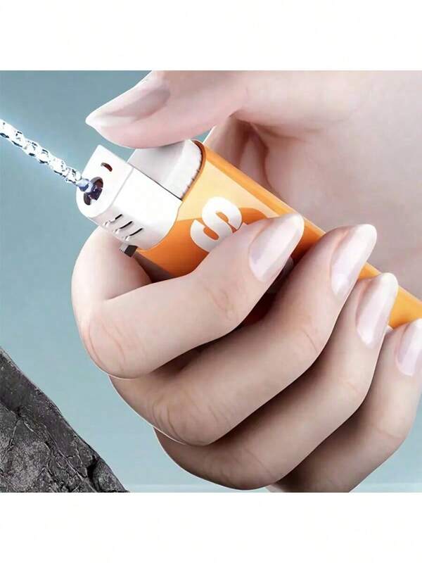 2025 New Arrival - Funny Prank Lighter Water Gun, Realistic Igniter Shaped Water Sprayer Gag Gift, Startling Reaction Gadget, Great For Birthday, Holiday, Halloween, Christmas Gifts