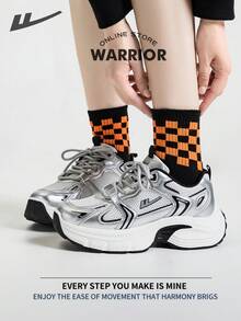 WARRIOR 女士时尚复古运动鞋，轻便透气跑步鞋，适合春夏穿着，简约休闲风格，四季皆宜，耐穿舒适，是全天训练和锻炼的理想之选，白色鞋款