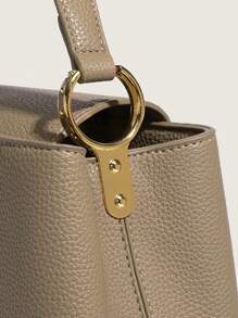 Luxus Damen Grau Handtasche Marken Tasche Leder Textur Hochwertige Qualität 2025 Neue minimalistische Mode vielseitige Schultertasche Große Kapazität Handtasche, Retro Lässig Streetwear Stil Unisex Tragetasche, Hochwertige Schulter Messenger Tasche Sommer 2025 Neu Damen Hochwertiges Gefühl Personalisiertes Design Kissen Tasche Schwarz Burgund