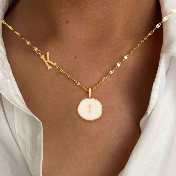 1 pieza Nuevo collar de cadena de acero inoxidable dorado con colgante de cruz de moda con efecto de gota en tono dorado para mujeres