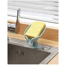 1 pieza Plato de jabón con forma de hoja con ventosa. Plato de jabón con forma de hoja con orificio de drenaje. Plato de jabón con ventosa, antideslizante, adecuado para ducha, baño, fregadero de cocina, accesorios de baño, decoración de baño del hogar, almacenamiento y organización del baño, decoración de otoño, decoración de vuelta al colegio, Navidad, regalo de Acción de Gracias (color aleatorio)