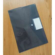 Chemise de dossier format A4 - Fermeture à pression en plastique, avec poche et attache pour étiquette. Convient pour les écoles, les bureaux, les devoirs, les voyages (les couleurs sont aléatoires)