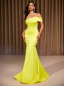 Light Yellow Strapless Floor-Length Woven Evening Gown - Light Yellow - View 3