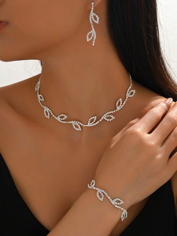 Set de 4 piezas de joyas de lujo con rhinestones en forma de hoja, de cobre minimalista, incluyendo pendientes, pulsera, collar y gargantilla, adecuado para eventos formales