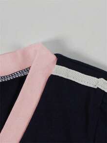 FQLWL 夏季运动女装两件套俱乐部服装字母印花 V 领短款上衣 + 配套抽绳短裤休闲运动服