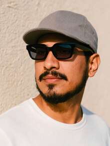 1 件男士时尚眼镜亚克力休闲基本款经典矩形黑色平价时尚眼镜，适合度假出游、服装和日常穿着，适合夏季海滩度假、户外、旅行