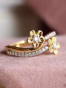 1枚镂空花朵戒指，镶嵌双层立方氧化锆，时尚奢华的金铜戒指，适合女性日常佩戴、约会、宴会、海滩度假、派对、婚礼、订婚等场合，是理想的结婚首饰和珠宝礼品。 - 金色 - 查看 1